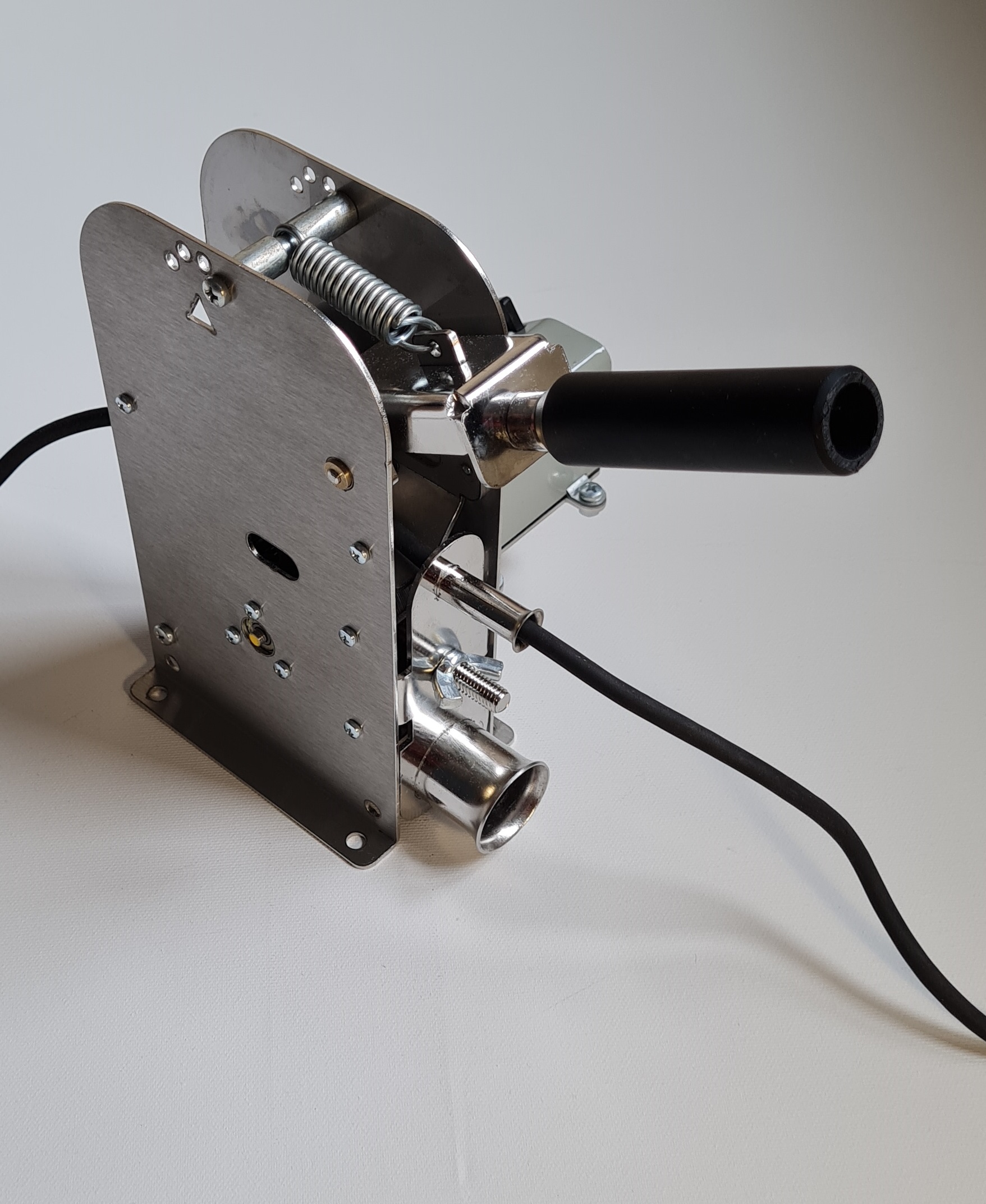Wire cable length counter metric type with polyurethane wheel - Image 2